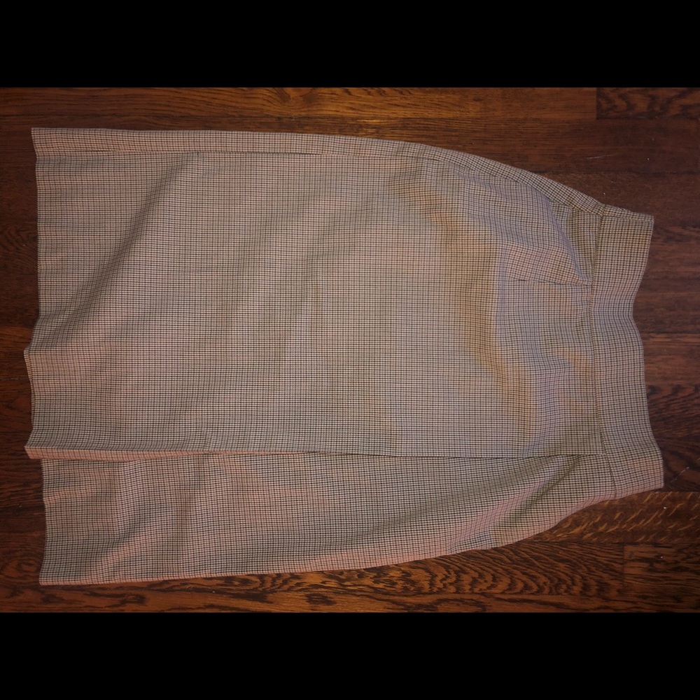 Uniqlo midi skirt